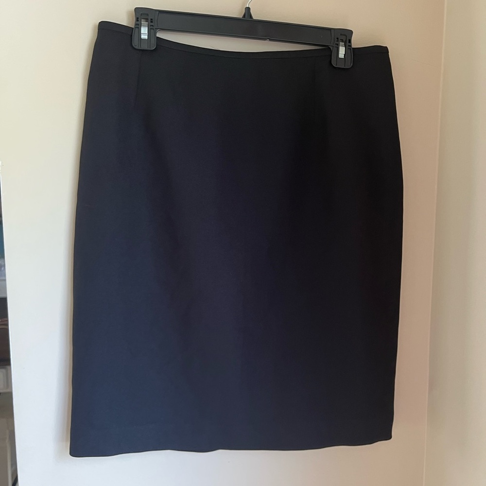 Black pencil skirt